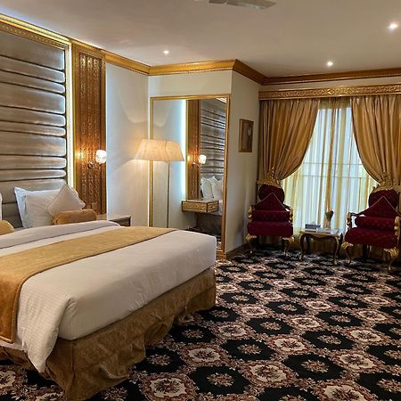 Indus Hotel Hyderabad Extérieur photo
