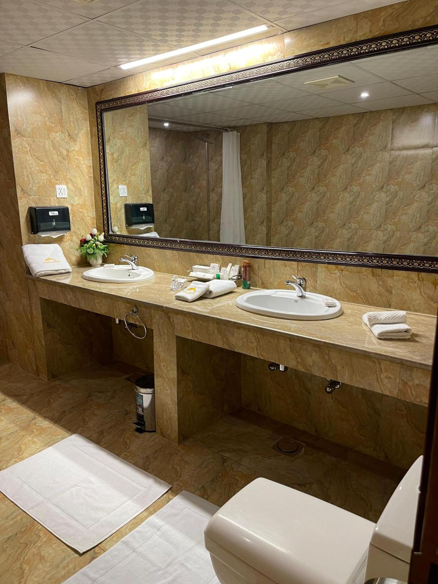 Indus Hotel Hyderabad Extérieur photo