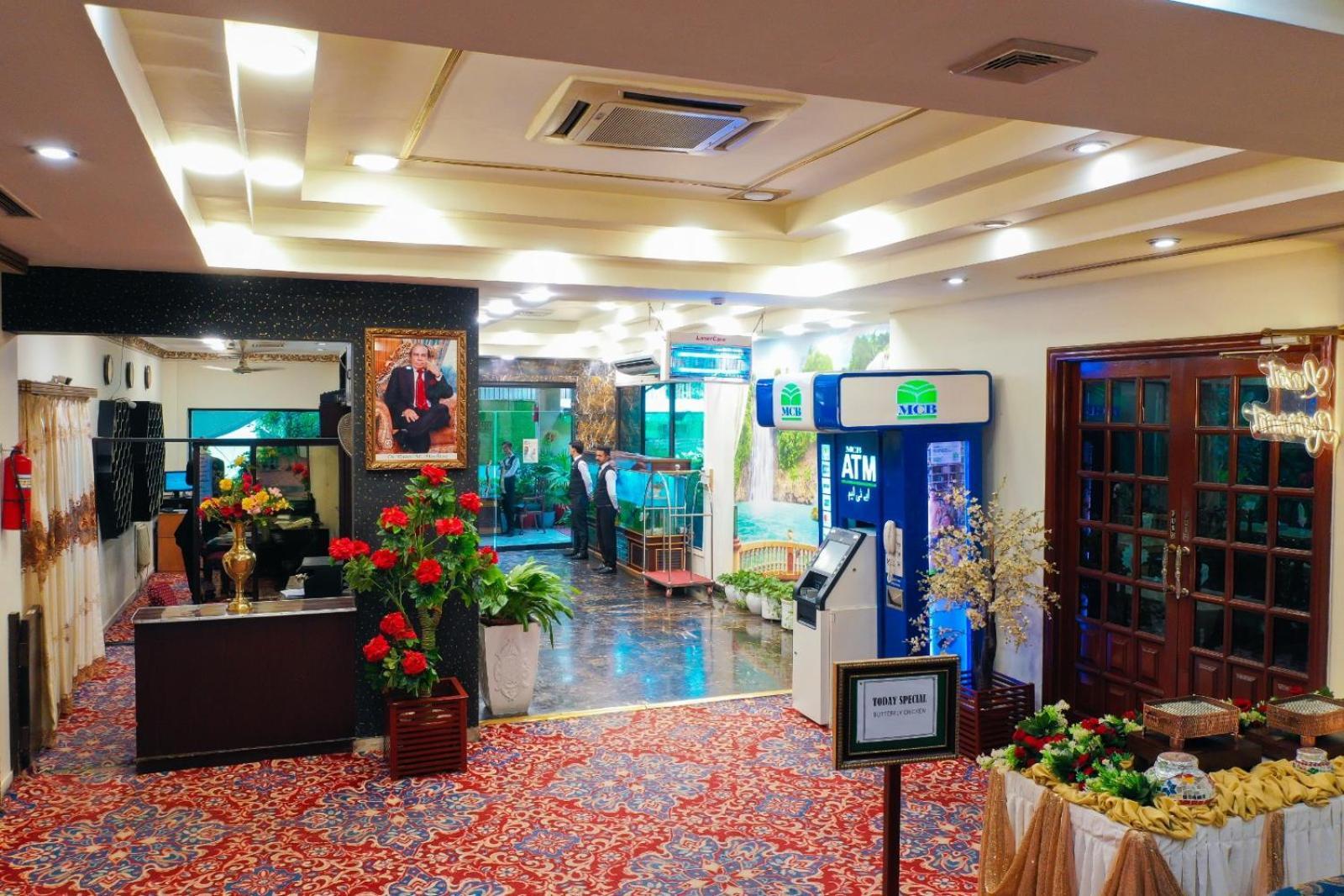Indus Hotel Hyderabad Extérieur photo