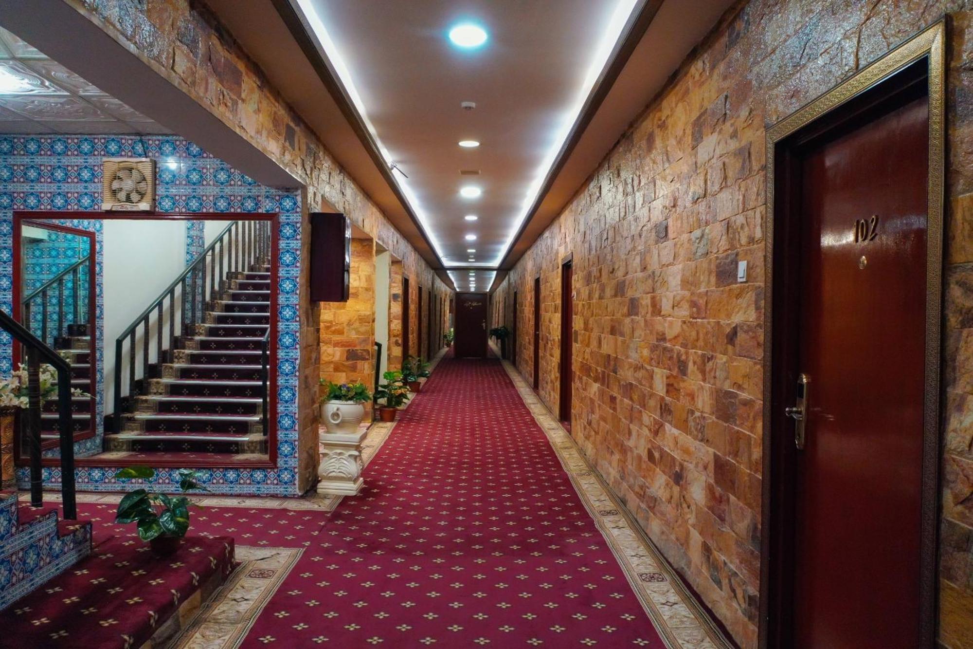 Indus Hotel Hyderabad Extérieur photo